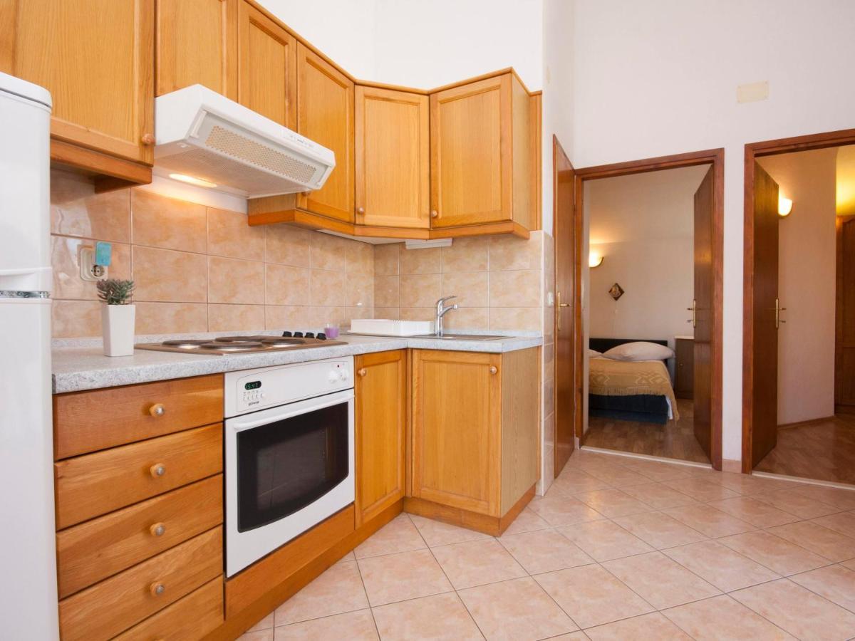 Apartments Skarpa 1601 Rogoznica  Eksteriør bilde